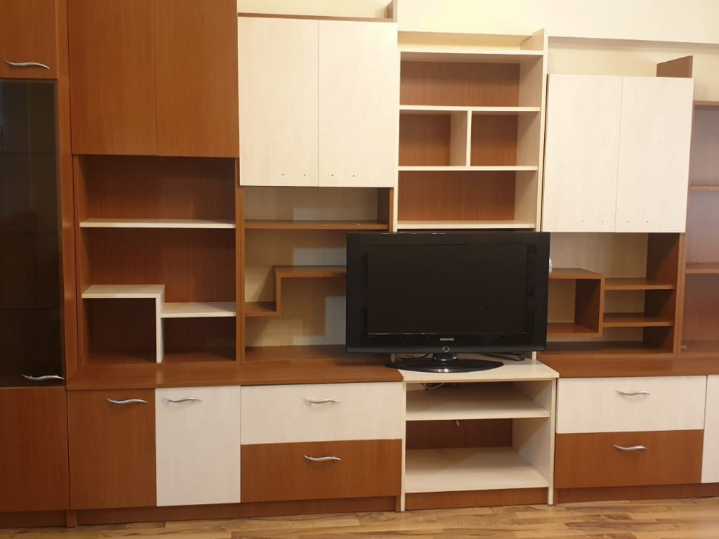 https://www.partener-imobiliare.ro/ro/vanzare-apartments-4-camere/iasi/apartament-4-camere-86-mp-nicolina-cug-rond-vechi_1193 https://www.partener-imobiliare.ro/ro/vanzare-apartments-4-camere/iasi/apartament-4-camere-86-mp-nicolina-cug-rond-vechi_1193