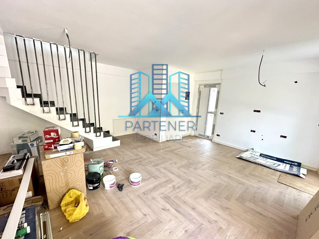 INTABULAT! Gradina! Scara interioara! Apart. 3 camere, Valea Lupului