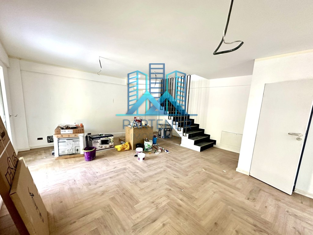 https://www.partener-imobiliare.ro/ro/vanzare-apartments-3-camere/valea-lupului-iasi/scara-interioara-2-bai-gradina-incalzire-in-pardoseala-apartament-3-camere-valea-lupului_2887