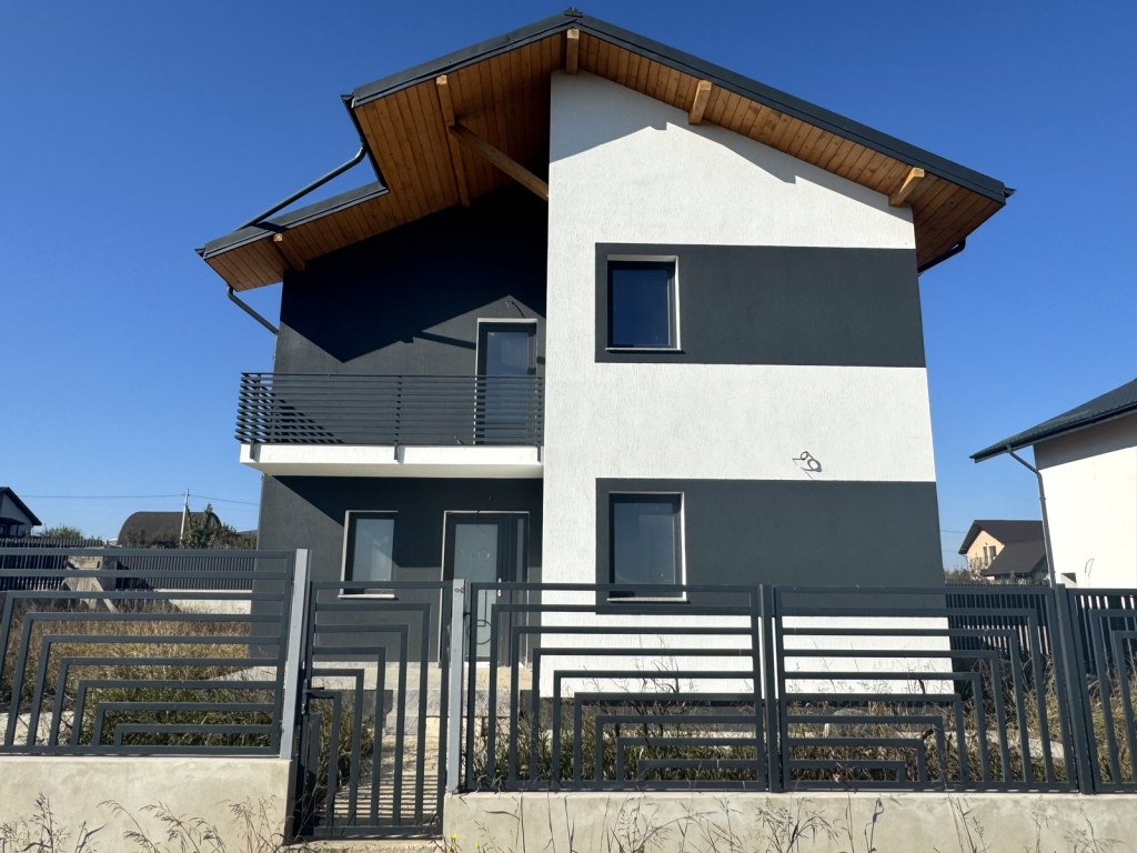 https://www.partener-imobiliare.ro/ro/vanzare-houses-villas-4-camere/iasi/118-mp-utili-470-mp-teren-incalz-in-pard-vila-4-camere-breazu_2942 https://www.partener-imobiliare.ro/ro/vanzare-houses-villas-4-camere/iasi/118-mp-utili-470-mp-teren-incalz-in-pard-vila-4-camere-breazu_2942