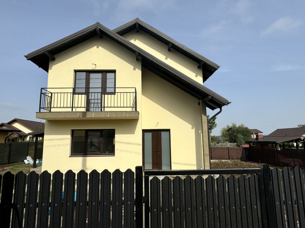 https://www.partener-imobiliare.ro/ro/vanzare-houses-villas-4-camere/horpaz/finalizata-langa-asfalt-vila-4-camere-horpaz-miroslava_2961 https://www.partener-imobiliare.ro/ro/vanzare-houses-villas-4-camere/horpaz/finalizata-langa-asfalt-vila-4-camere-horpaz-miroslava_2961