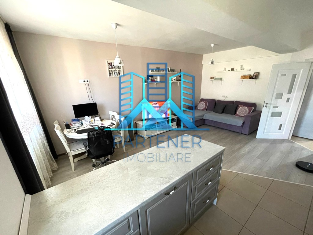 MOBILAT si UTILAT! Apartament 2 camere, Pacurari - Valea Lupului - Mall Moldova + Parcare intabulata inclusa!