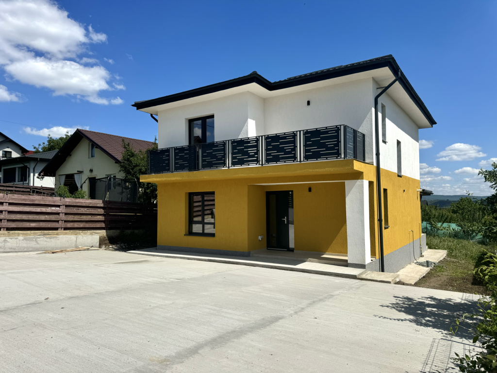 FINALIZATA!ASFALT!Încălz în pard!Vila 4 camere Valea Adanca(Miroslava)