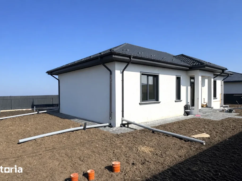 https://www.partener-imobiliare.ro/ro/vanzare-houses-villas-3-camere/iasi/500-mp-teren-2-bai-incalz-in-pard-casa-4-camere-lunca-cetatuii_3115