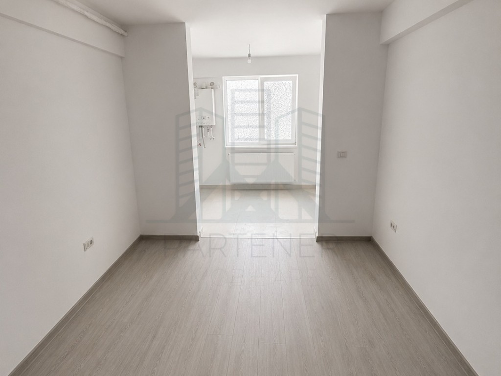 https://www.partener-imobiliare.ro/ro/vanzare-apartments-3-camere/valea-lupului-iasi/apartament-3-camere-valea-lupuluipacurari-71-mp-parcare-2-bai_3129