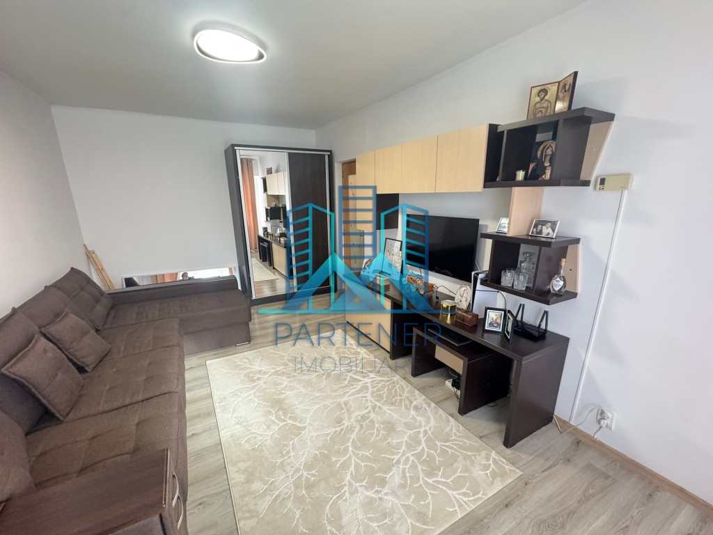 https://www.partener-imobiliare.ro/ro/vanzare-apartments-3-camere/iasi/apartament-3-camere-etaj-1-84-mp-renovatcugmobilatutilat-complet_3140
