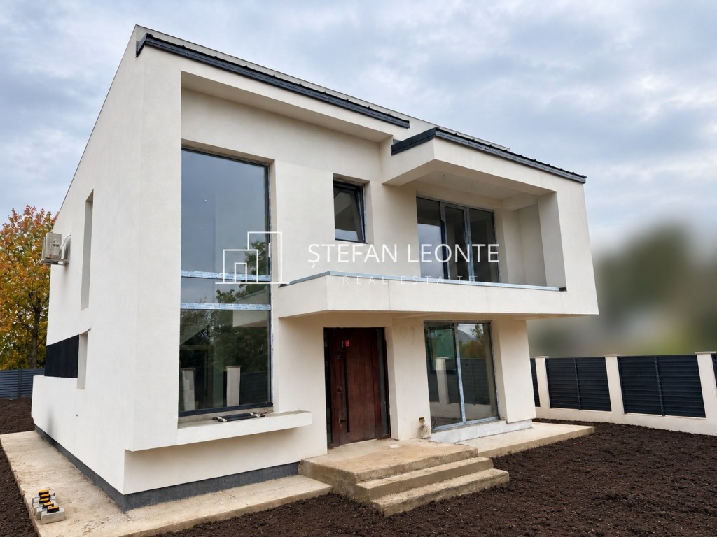 https://www.partener-imobiliare.ro/ro/vanzare-houses-villas-4-camere/miroslava/vila-premium-in-valea-ursului-miroslava-645-m2-teren-predare-imediata_3152