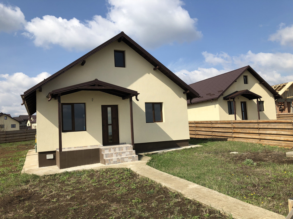 https://www.partener-imobiliare.ro/ro/vanzare-houses-villas-3-camere/horpaz/casa-individuala3-camere400-mp-teren-horpaz_75 https://www.partener-imobiliare.ro/ro/vanzare-houses-villas-3-camere/horpaz/casa-individuala3-camere400-mp-teren-horpaz_75